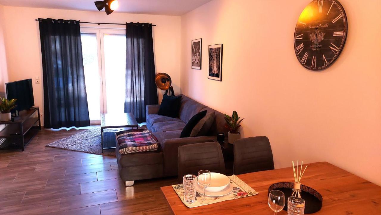 Apartment Select-home 2 - Netflix - Kaffee&tee - Parkplatz - Viele Extras *